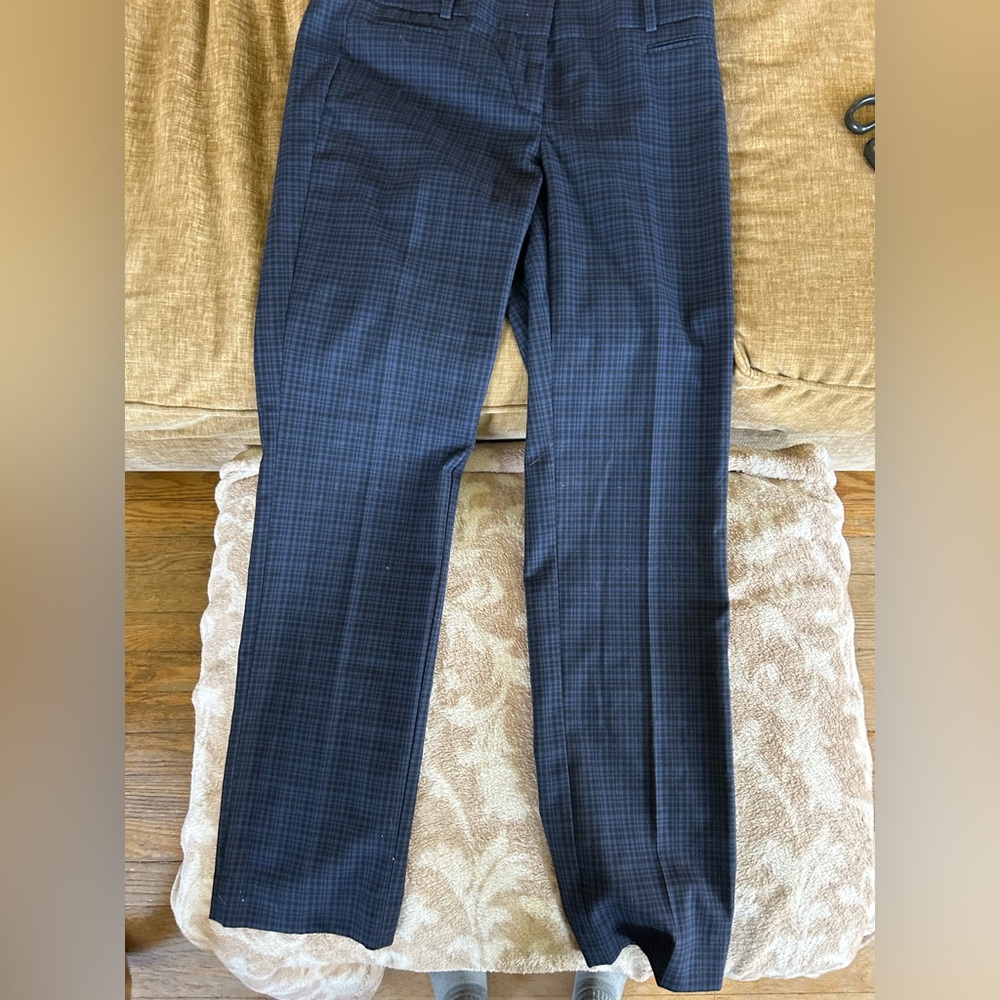 Loft size 2 Marisa straight Navy Plaid Dress Pants